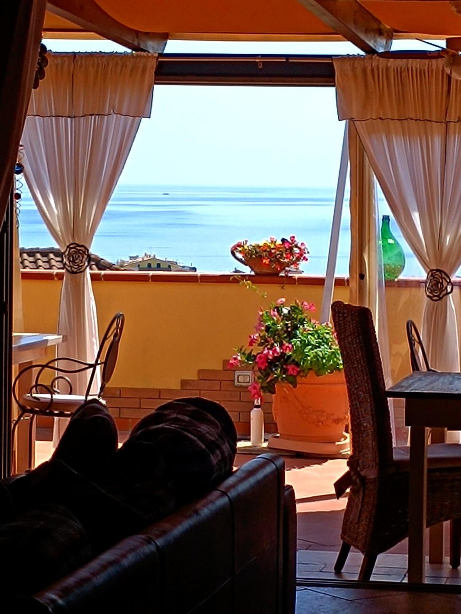 Antigua B&B Porto Potenza Picena Exterior foto